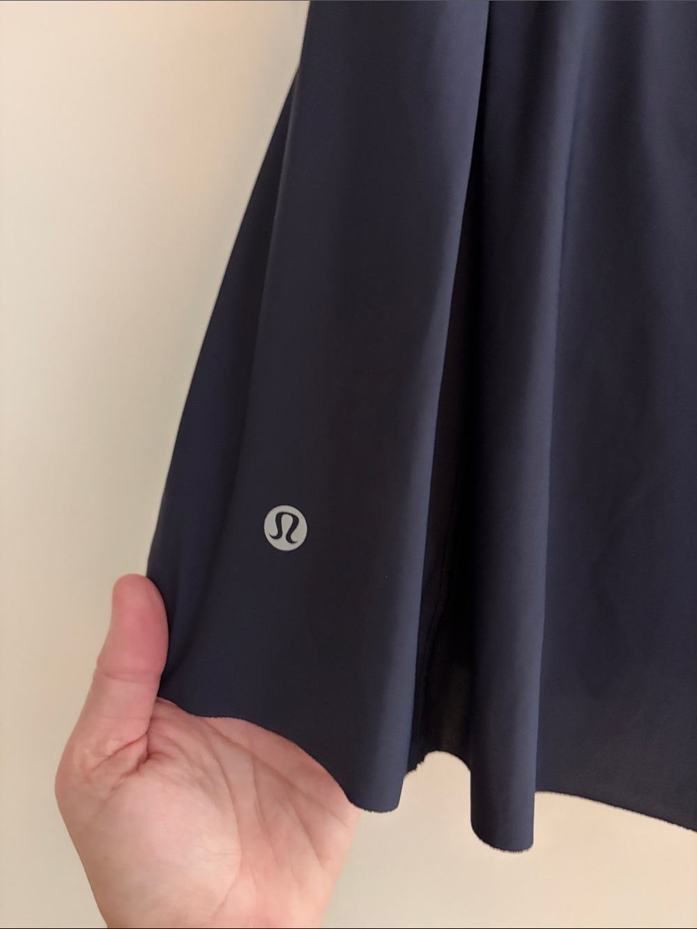 Lululemon Lost In Pace Skirt-Size 6
Midnight Navy - Picture 8 of 11